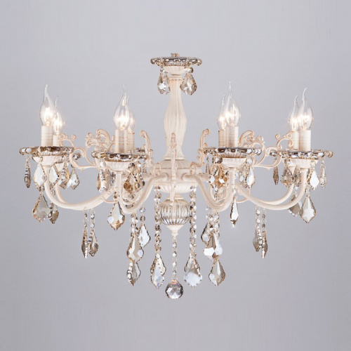 Подвесная люстра Eurosvet Elisha 3281/8 белый с золотом/тонированный хрусталь Strotskis фото Подвесная люстра Eurosvet Elisha 3281/8 белый с золотом/тонированный хрусталь Strotskis. Фото №1