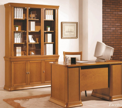 Стул с подлокотником Lux 250. Фото